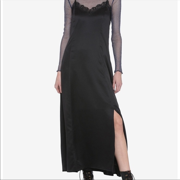 Hot Topic Dresses & Skirts - Hot Topic Black Satin Slip Dress w/ lace.Maxi Length. plus 3X 22w 24w 26w